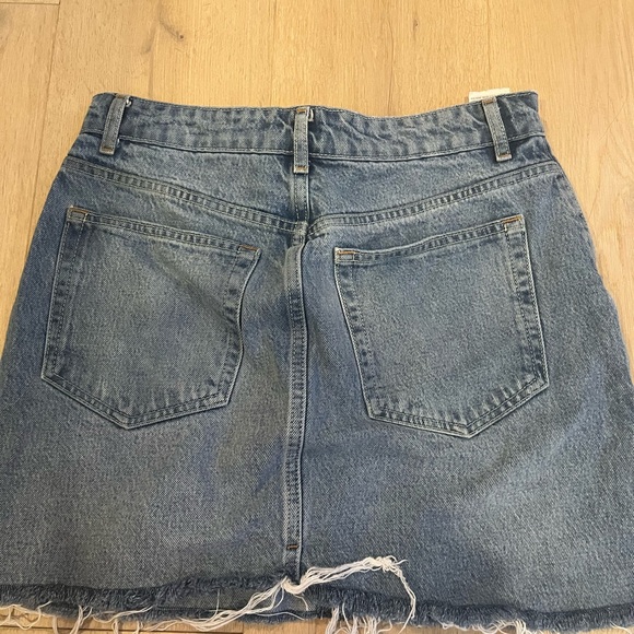 Reformation denim skirt - Picture 4 of 4